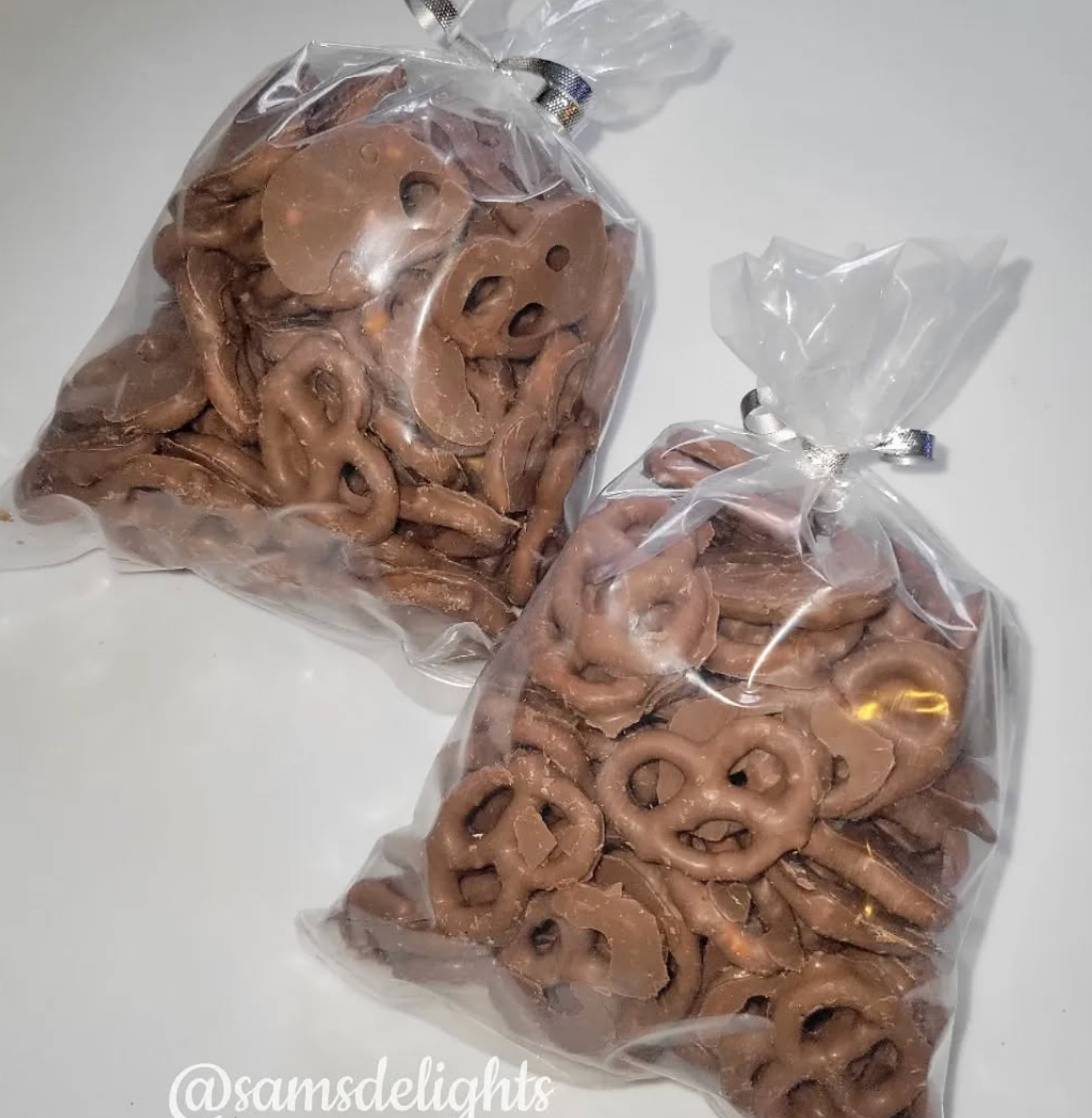 Pretzels/Nuts